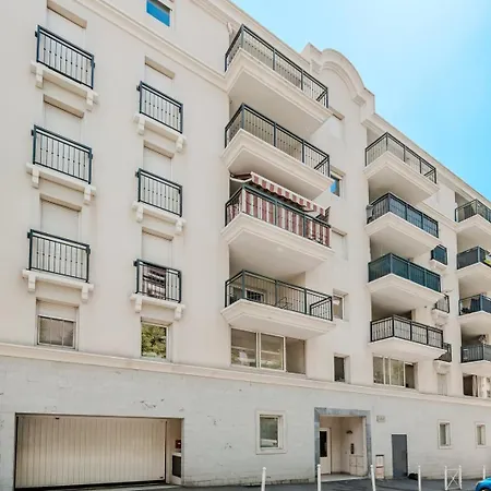 Le Neroli T2 Dernier Etage Avec Terrasse Et Garage * 툴롱