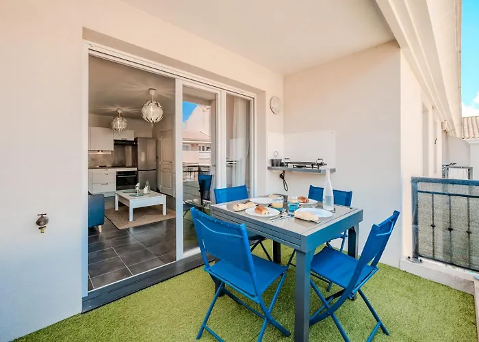 Le Neroli T2 Dernier Etage Avec Terrasse Et Garage * Τουλόν